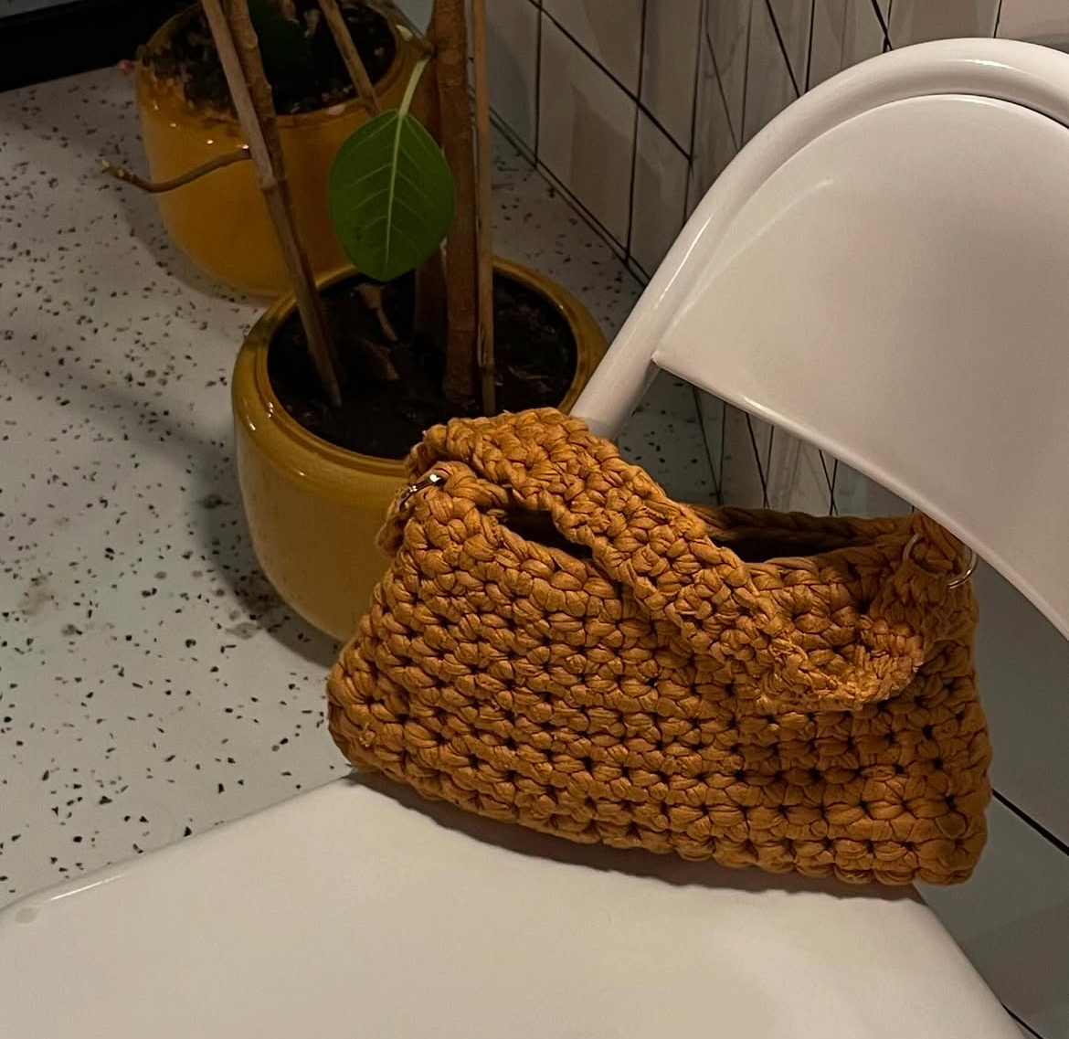 Crochet shoulder bag