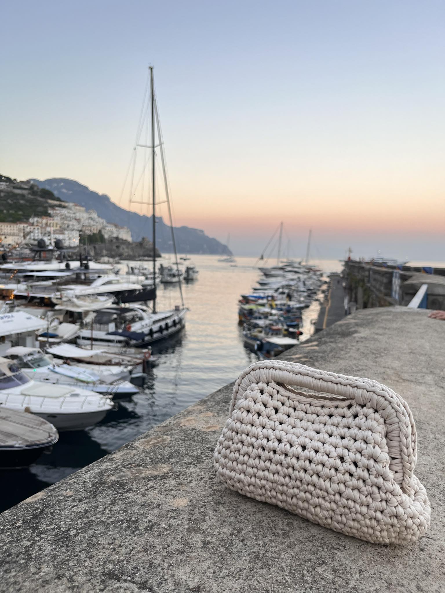 Crochet clutch bag